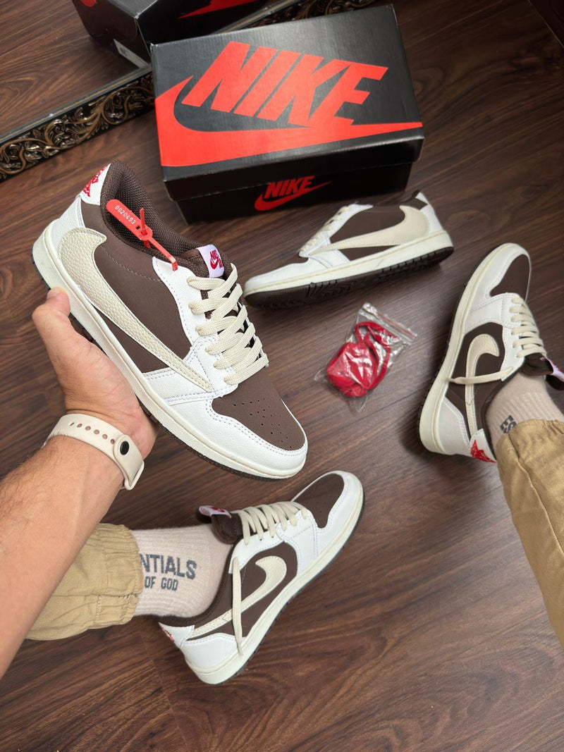 Nk Travis Scott Air Jordan 1 Low White Bege