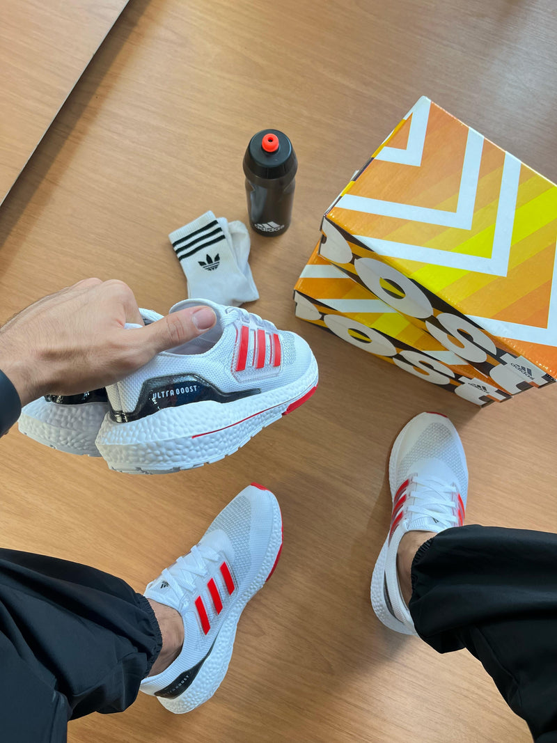 Ad Ultra Boost Bco/Vermelho