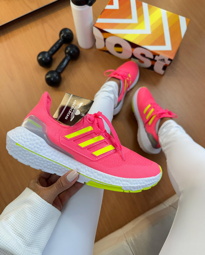 Ad Ultra boost Pink