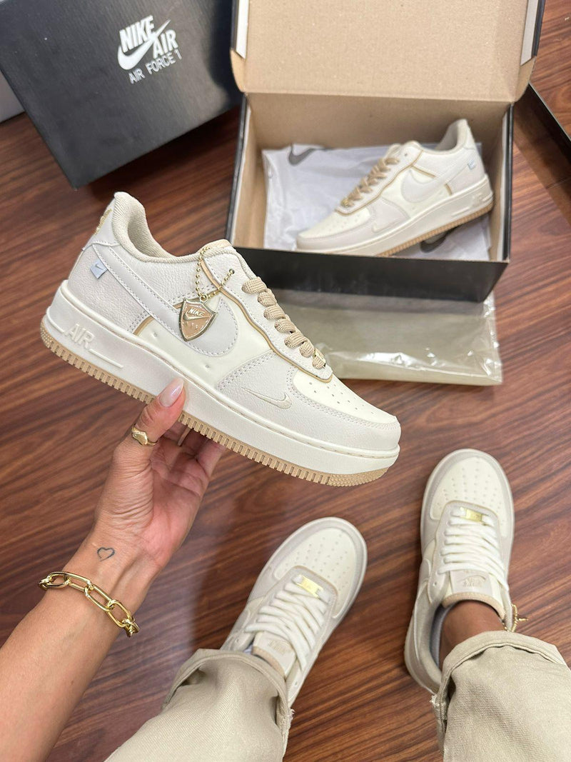 Nk AF-1 colors Nude