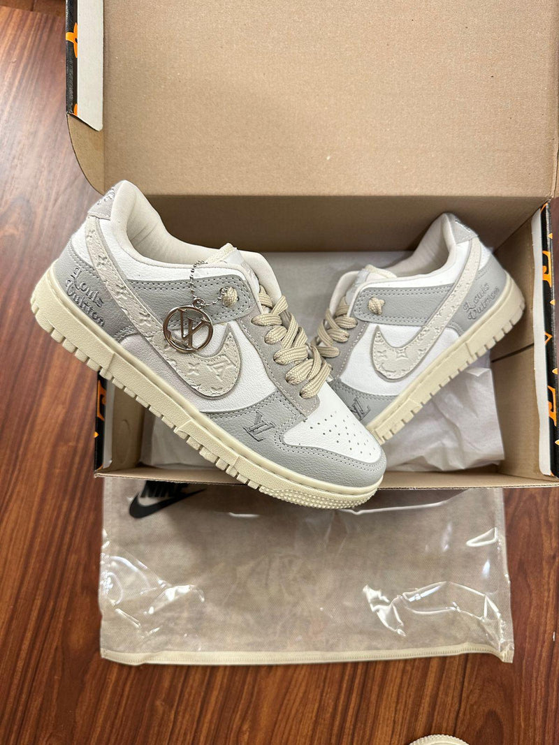 Nk Dunk x Louis Vuitton Cinza